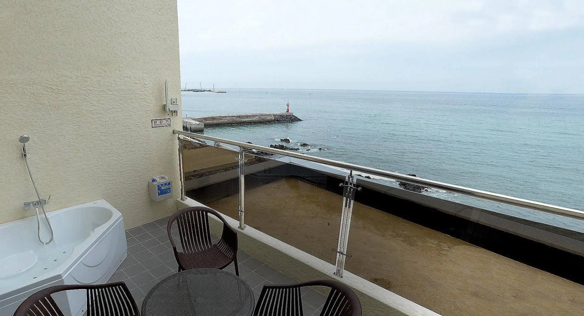 Sea Stay Hotel Jeju 3*,  South Korea